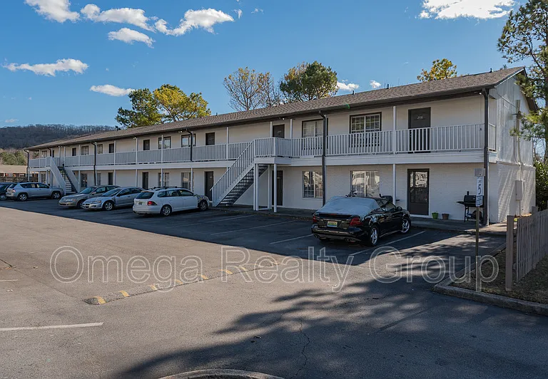 The Cove Apartments — Photo 5