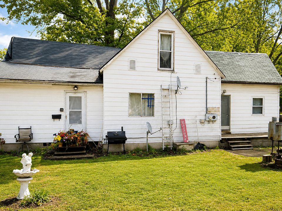 1st image of 901 Howard St