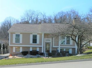 208 Frontenac Rd, New Kensington, PA 15068