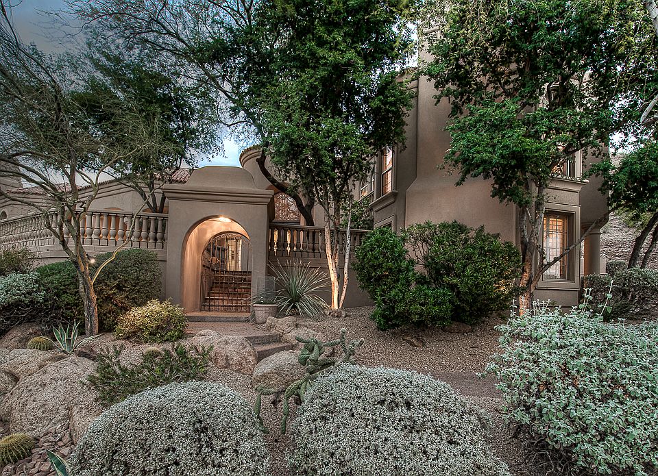 Dramatic entry Courtyard