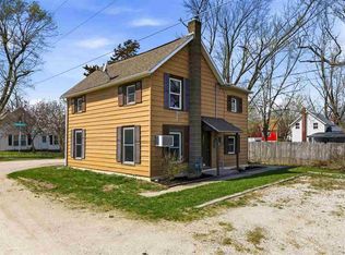411 Johnson Dr, Toddville, IA 52341