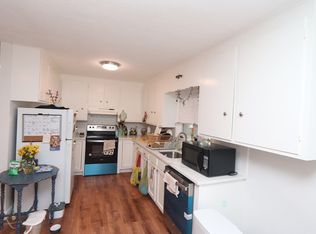 72 Cushing St #72A, Cambridge, MA 02138