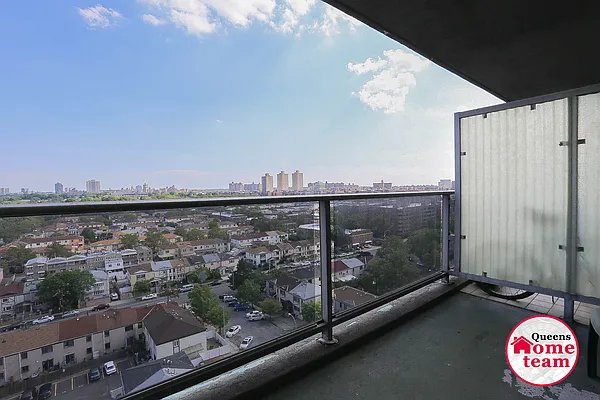 Sold by Keller Williams Realty Landmark II | media 14