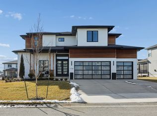 17708 Crystal St, Overland Park, KS 66013