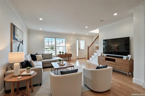 1 Manhasset Photo 1 1 Manhasset Photo 1