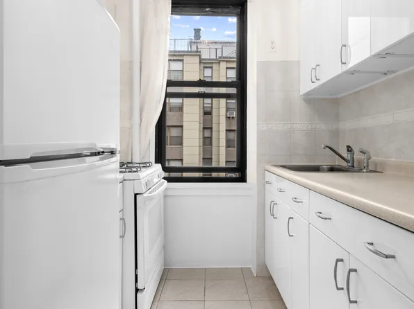 98-34 63rd Drive image 8 of 10