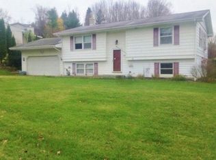 8 Rolling Acres Rd, Pine City, NY 14871