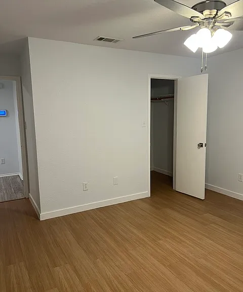 2132 Van Zandt Dr — Photo 14