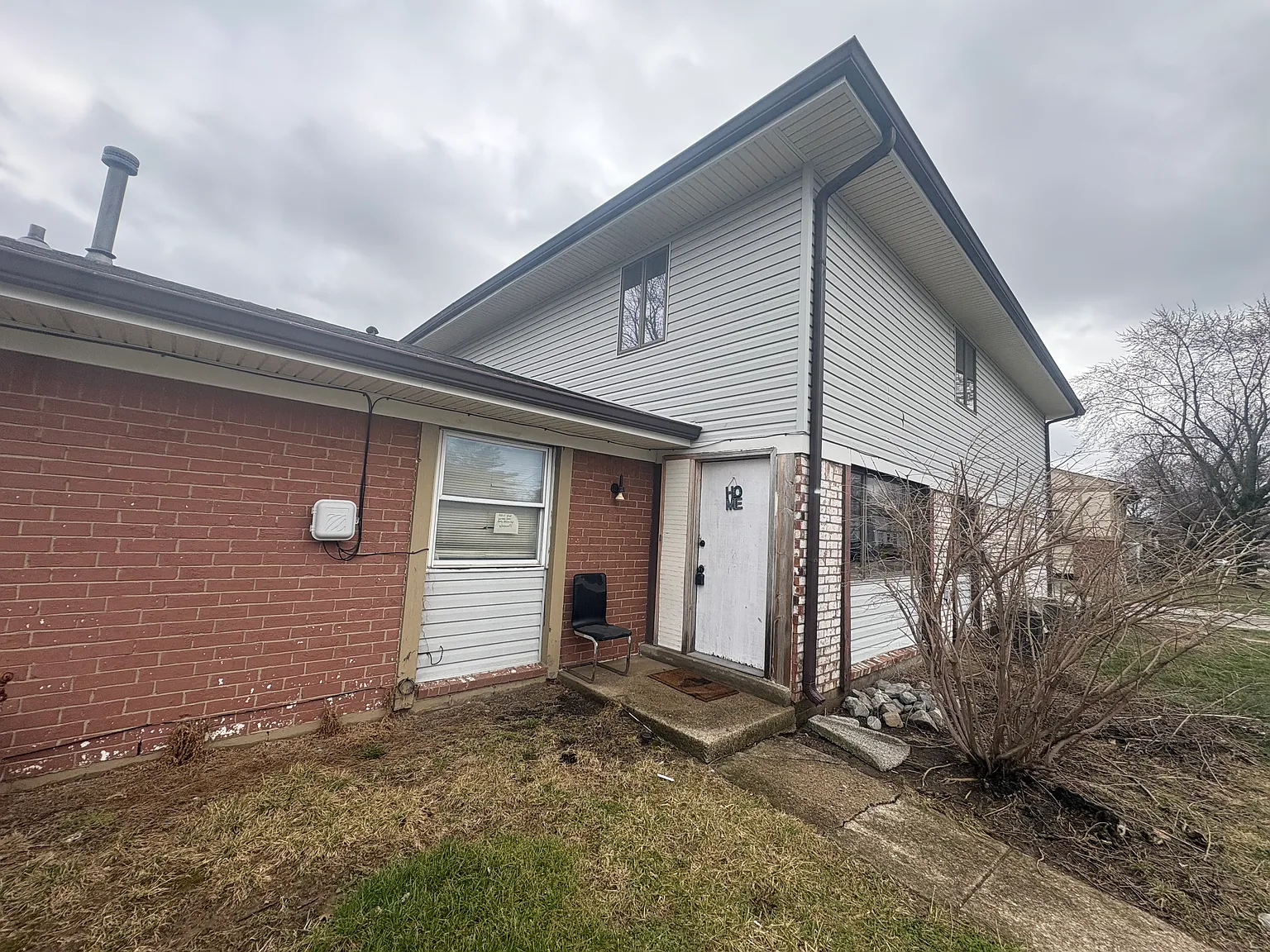 3281 Lupine Dr photo 1