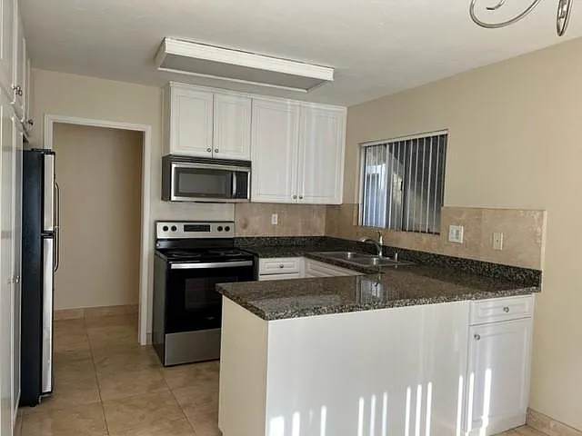 17127 W Bernardo Dr W — Photo 1