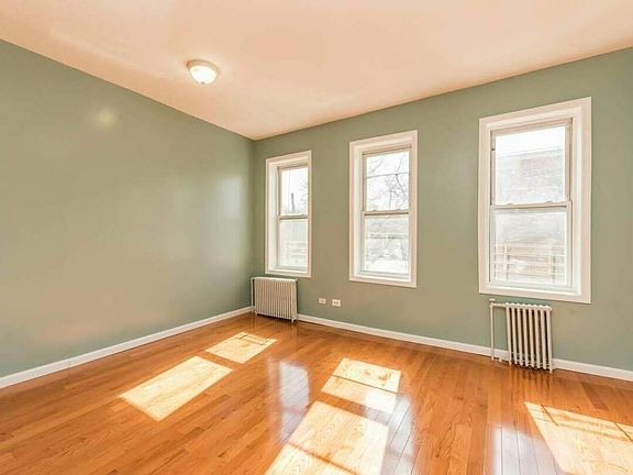 3rd image of 14-27 29th Ave #3