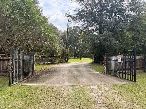 2nd image of 1933 SE 155TH STREET