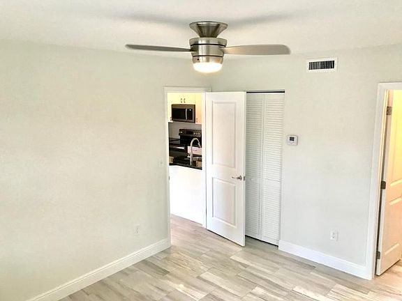 5th image of 1437 NW 4th Ave #B
