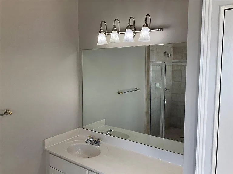 6193 Spalding Dr — Photo 27