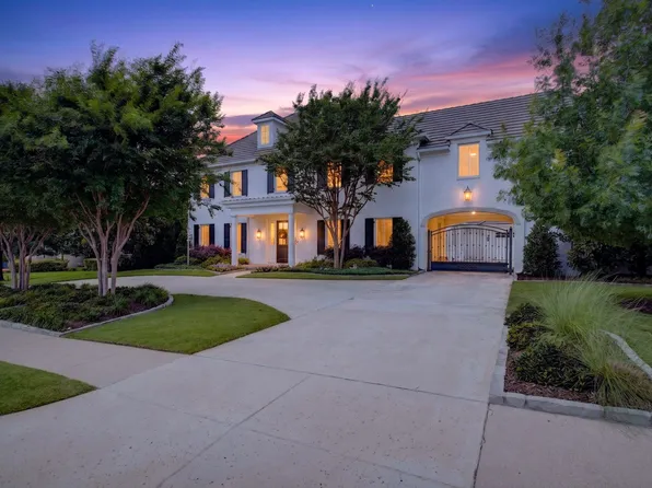 4668 Saint Benet Ct, Fort Worth, TX 76126