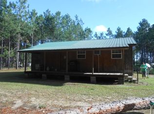 140 Gibbs Bridge Rd, Uvalda, GA 30473