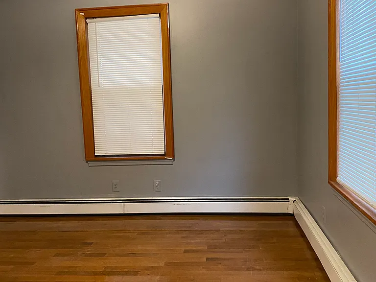 56 Green St #1 — Photo 4