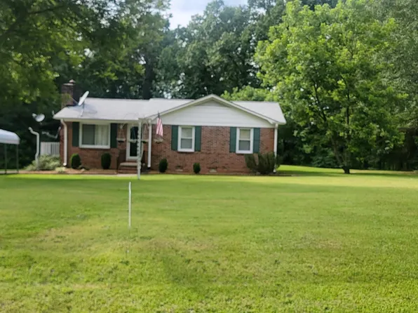 819 Deepwater Rd, Union, SC 29379