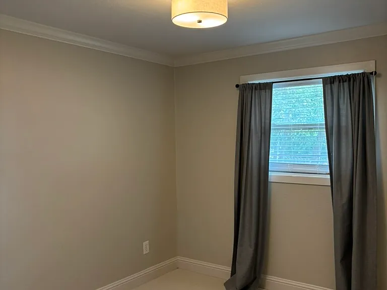 1808 Michael Dr — Photo 10