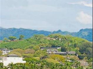 1621 Dole St APT 702, Honolulu, HI 96822