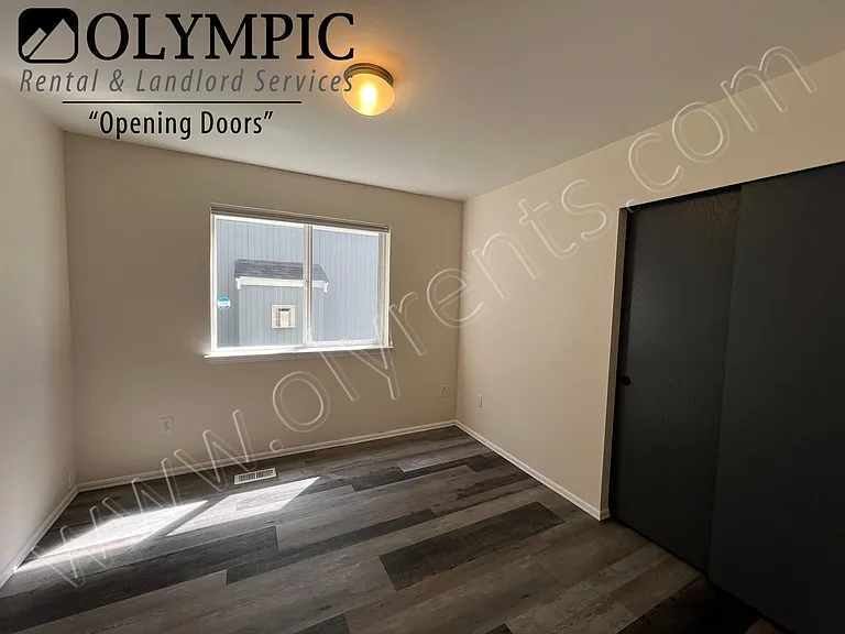 6702 Kirsop Village Dr SW — Photo 18