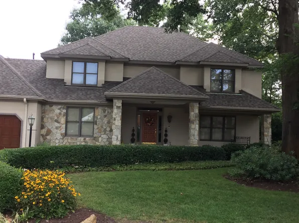 1001 Fairway Ct, Chesapeake, VA 23320
