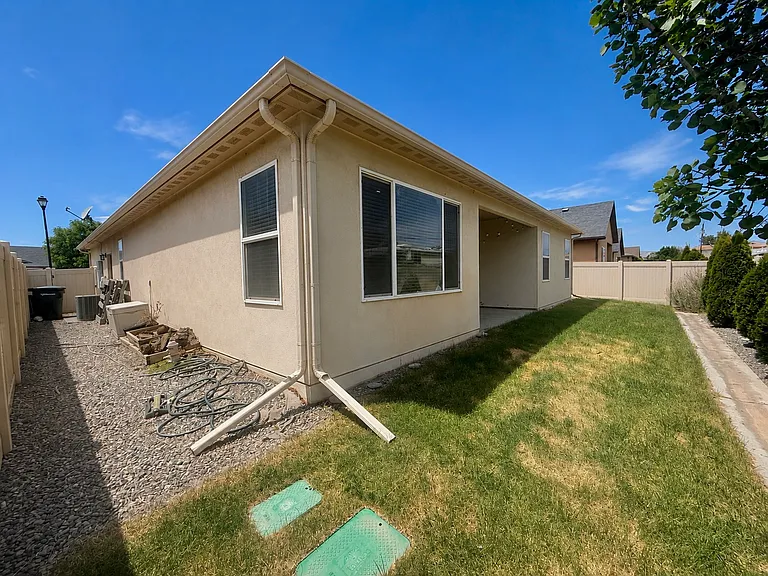 564 Red Cedar Way — Photo 12