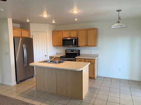 2nd image of 3155 S Hidden Valley Dr Unit 123