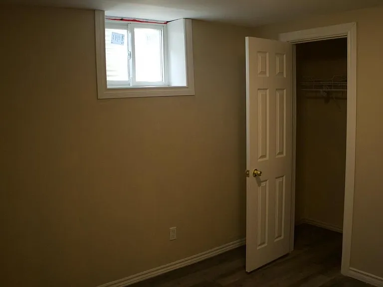 73 Hickory Heights Cres #LOWER — Photo 17
