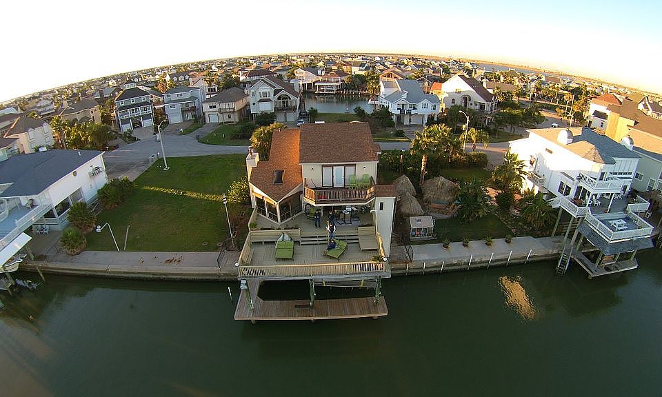 1st image of 120 Quayside Dr
