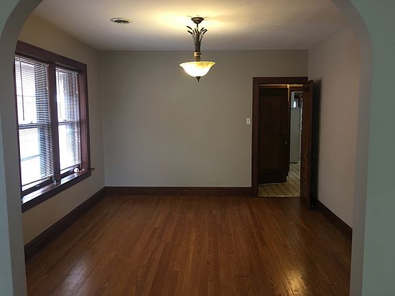 3rd image of 3918 Fillmore Street # Fl 2nd