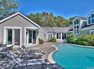 53 The Hts, Mashpee, MA 02649