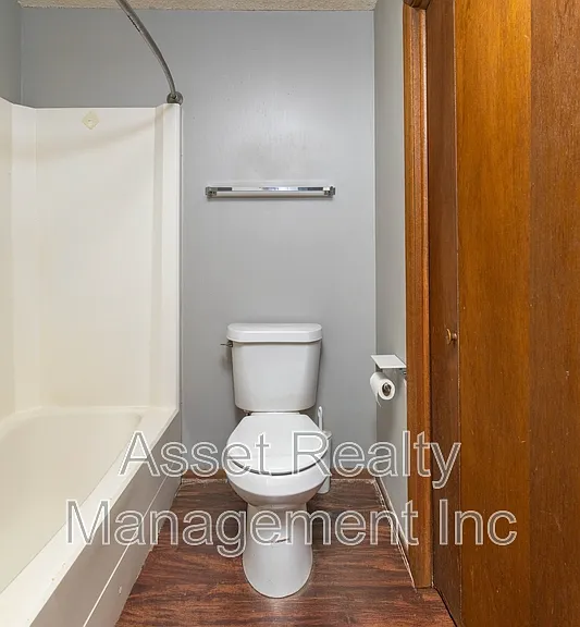 9124 Woodpark Ln NW #D — Photo 12