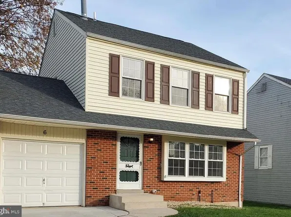 6 Clarion Ct, Newark, DE 19713