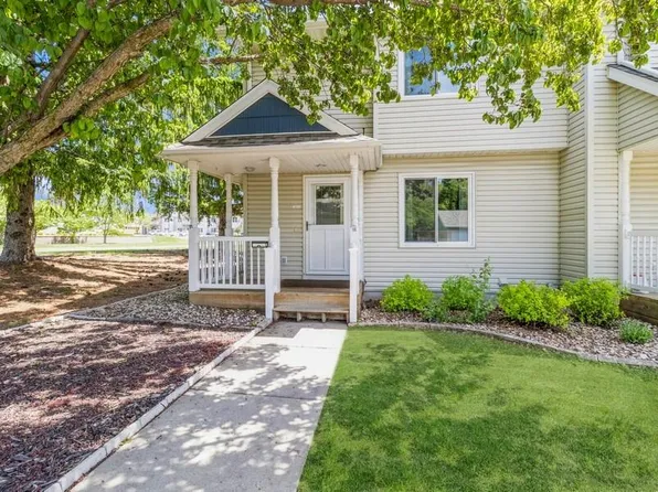 4720 Todd Dr, Ames, IA 50014
