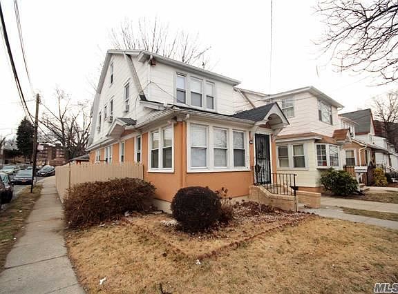 2nd image of 8420 Smedley St