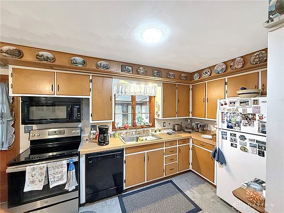 4th image of 6898 White Springs Dr