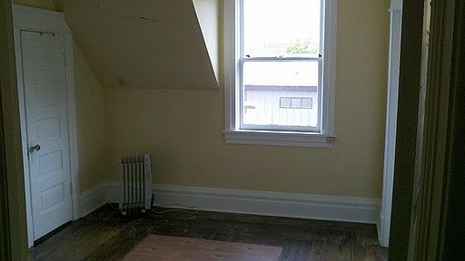 1st image of 315 E Broadway St APT 4