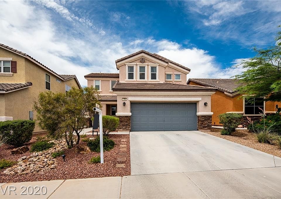 1st image of 176 Canyon Blue Ave