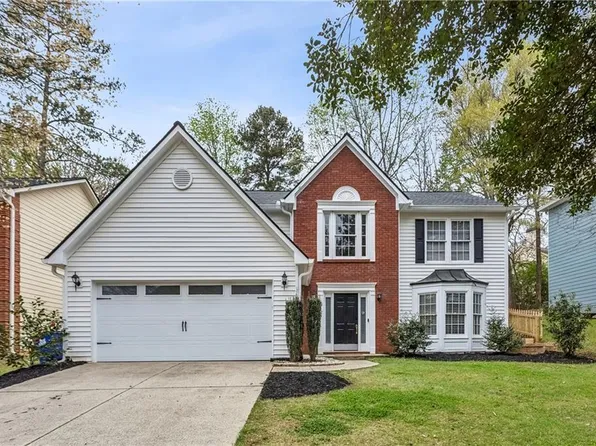 52 Bridle Ln, Marietta, GA 30068