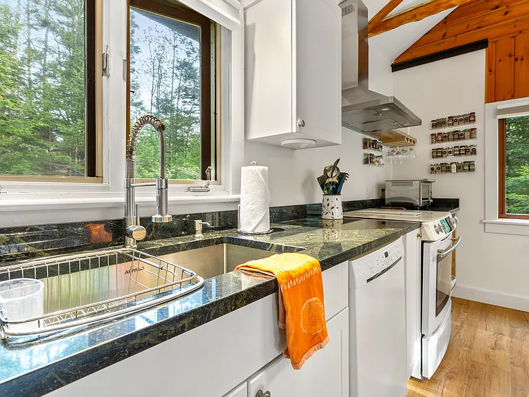 8 Jodys Acre Rd — Photo 28