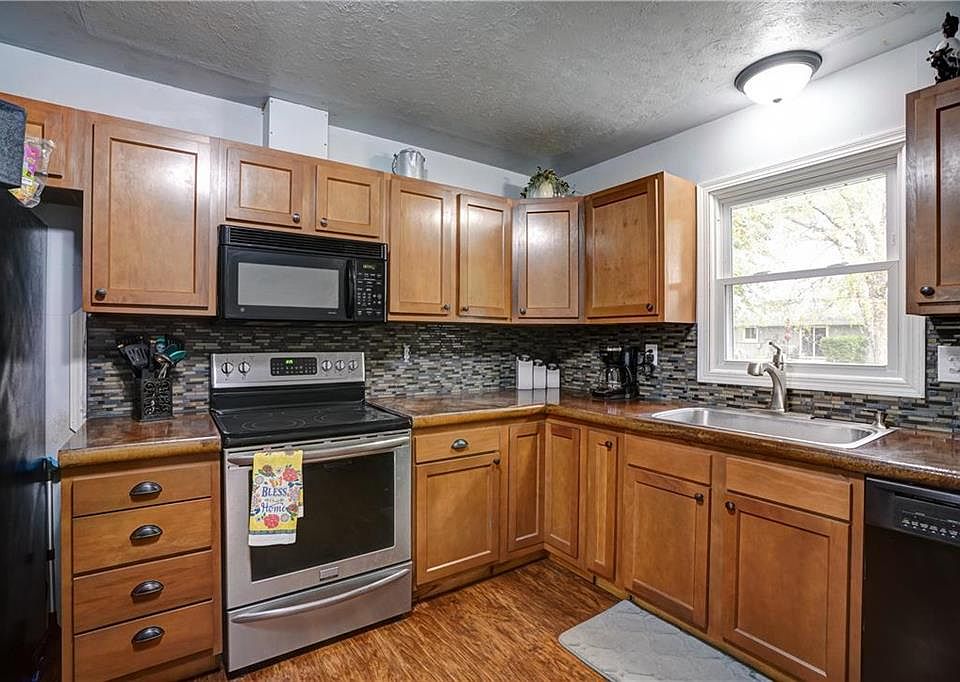 105 E Meadowbrook Ct, Polo, MO 64671 Zillow