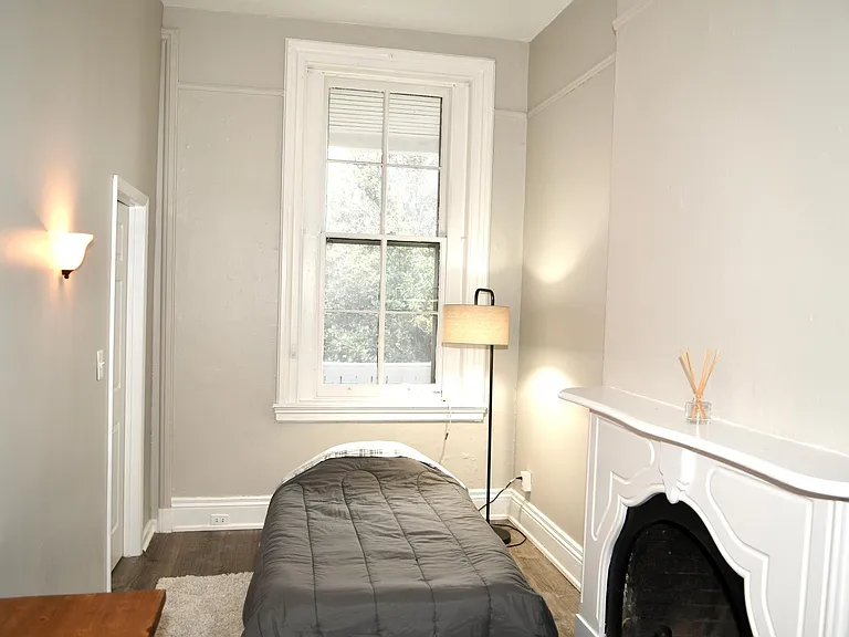 1403 Park Ave #2 — Photo 9