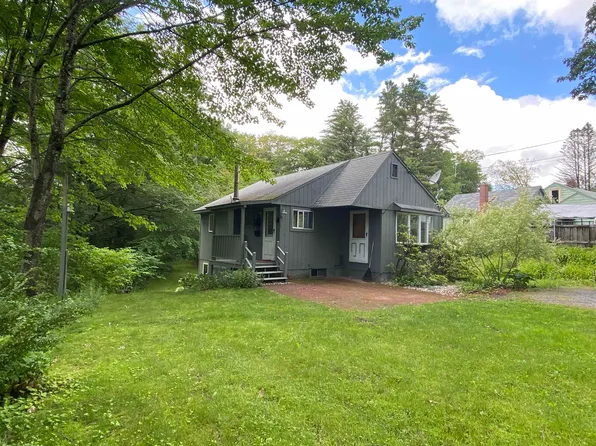 19 42Nd Street, Claremont, NH 03743