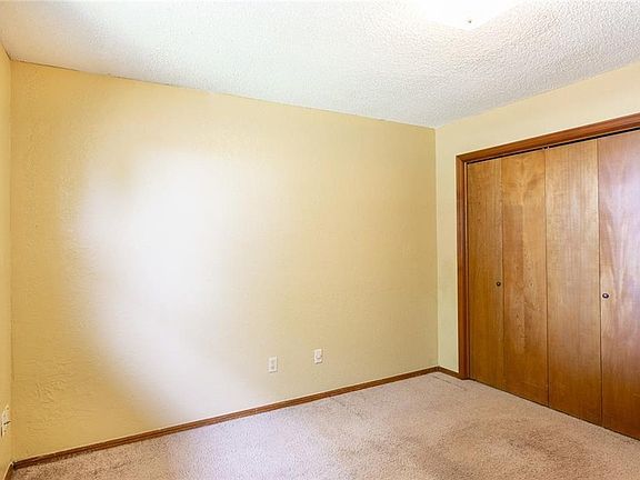 4th image of 3744 Windswest Ct