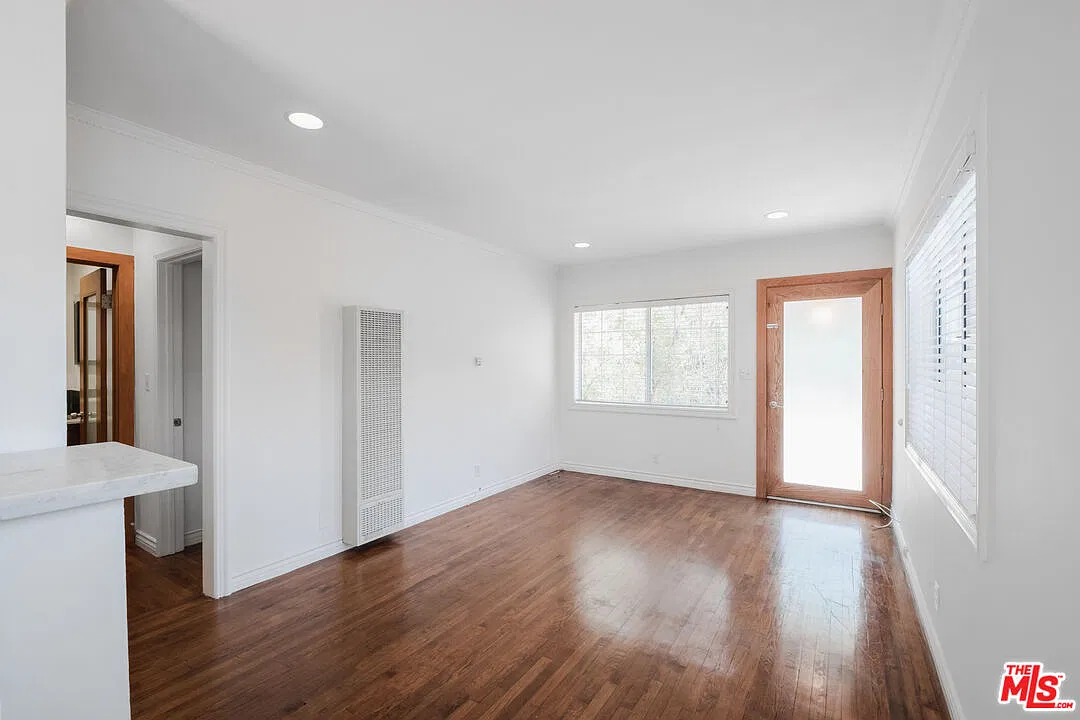 1 bed, 1.0 bath, 500 sqft, $3,095 — Photo 2