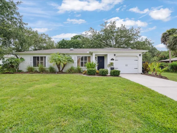 171 Salmon Dr NE, Palm Bay, FL 32907