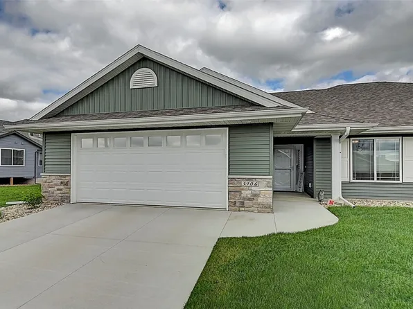 3906 Bluebird Dr SW, Cedar Rapids, IA 52404