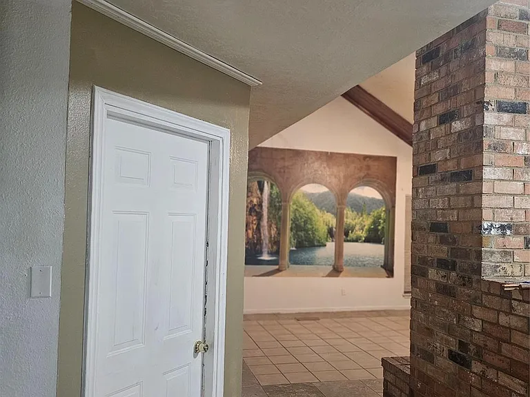 4011 Alshire Dr — Photo 39