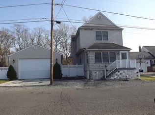 146 Brooklyn Ave, Spotswood, NJ 08884